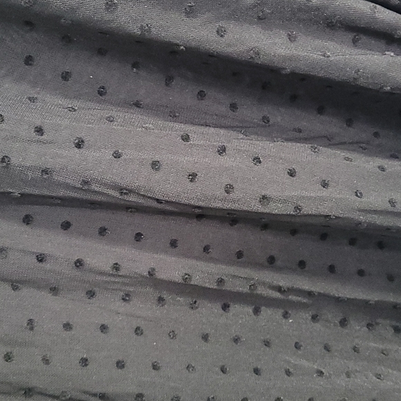 Top - Picture 2 of 4